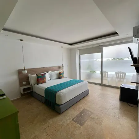 Coco By Croma Hotel